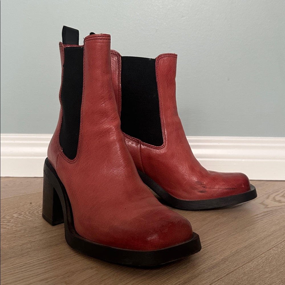 Mjus “Flora Bootie” blush pink